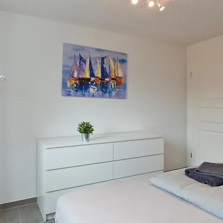 Unter Den Kiefern 109 Og Röbel