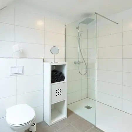 Apartman Unter Den Kiefern 109 Og Röbel