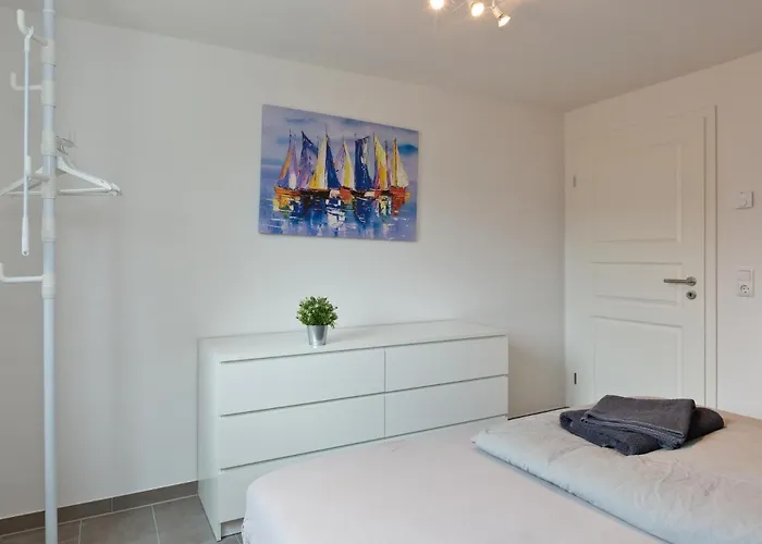 Unter Den Kiefern 109 Og Röbel